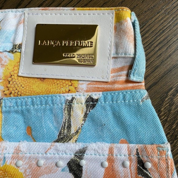 LANCA PERFUME Skirt SZ 8 A1A Mini Low Comfort Cold Washed Denim Made in Brazil - Picture 5 of 12